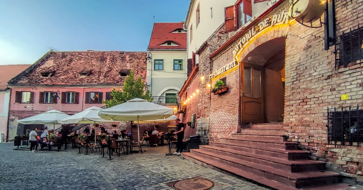 Orașul unde se află cel mai vechi restaurant din România. Mihai Viteazul a mâncat acolo înainte de o bătălie