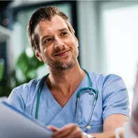 Un medic român din Irlanda a spus ce salariu are Foto Freepik.com - rol ilustrativ