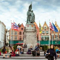 Zi liniştită în centrul oraşului Bruges - Foto: Pexels/Miguel Arcanjo Saddi