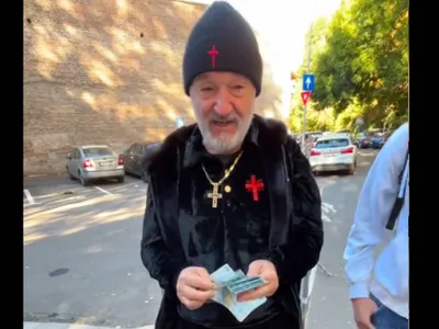 A auzit că Gigi Becali umblă prin oraș cu două milioane de euro și a izbucnit: ”La pușcărie!”
