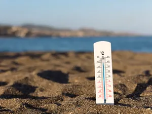 METEO Au fost extinse alertele de caniculă. Cod Roșu până luni, cu temperaturi de peste 40 grade - Foto: Freepik (rol ilustrativ)
