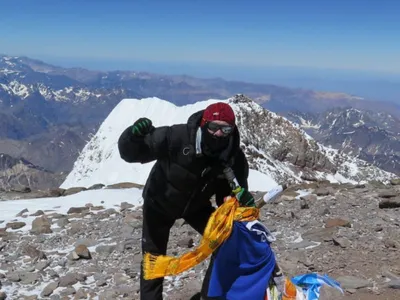 Un alpinist român și-a pierdut viața pe Everest. A fost găsit fără suflare în cort la 7.470 metri Foto FAcebook/ Gabriel Tabara