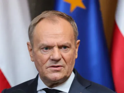 Europa trebuie să aleagă între „bani astăzi sau sânge mâine”. Avertismentul lui Donald Tusk și reacția lui Viktor Orban