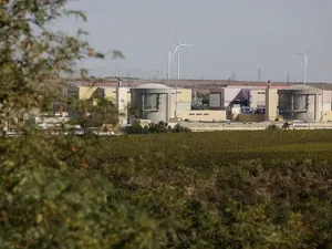 Incendiu la centrala nucleară de la Cernavodă. Focul, într-o cameră unde se află echipamente tehnice - Foto: INQUAM PHOTOS/George Călin