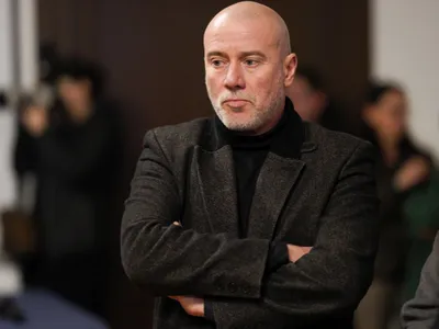 Andras Demeter, ministrul Culturii, la un vernisaj - Foto: INQUAM PHOTOS/Raul Ştef