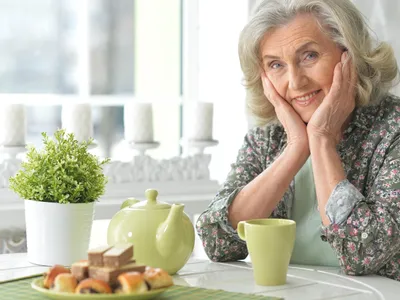 Pensionară la pensie - Foto: Freepik