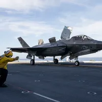 VIDEO Rusia și China se bat în avioane invizibile. Ținta: Supremația avionului F-35 de 100.000.000$ al SUA - Foto: Profimedia Images  (Imagine cu caracter ilustrativ)