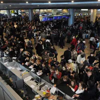Zeci de mii de pasageri blocați pe aeroporturi în Rusia din cauza dronelor Ucrainei - Foto: Profimedia Images (immagine cu caracter ilustrativ)