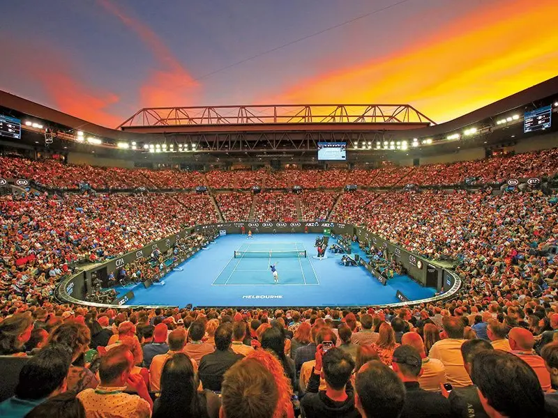 Arena  Rod Laver are o capacitate de 14.820 de locuri