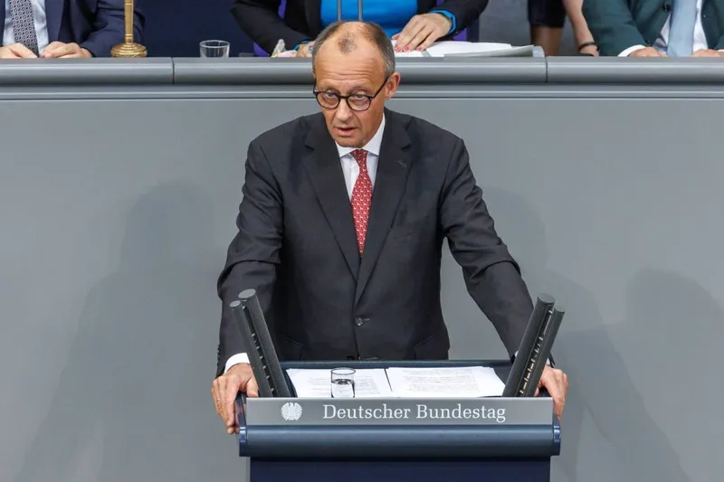 Cancelarul Germaniei, Friedrich Merz, în Bundestag - Foto: Profimedia Images