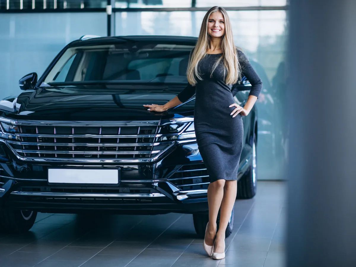 Audi estimează o ușoară scădere a livrărilor în 2025, dar vânzările de mașini electrice și comenzile noi cresc