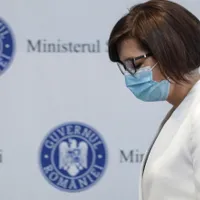 Ministrul Sănătăţii, Ioana Mihăilă, a declarat că au fost descoperite erori de raportare în aplicaţia CoronaForms în cazul a aproximativ 1.000 de pacienţi cu COVID-19 decedaţi. / Foto: digi24.ro
