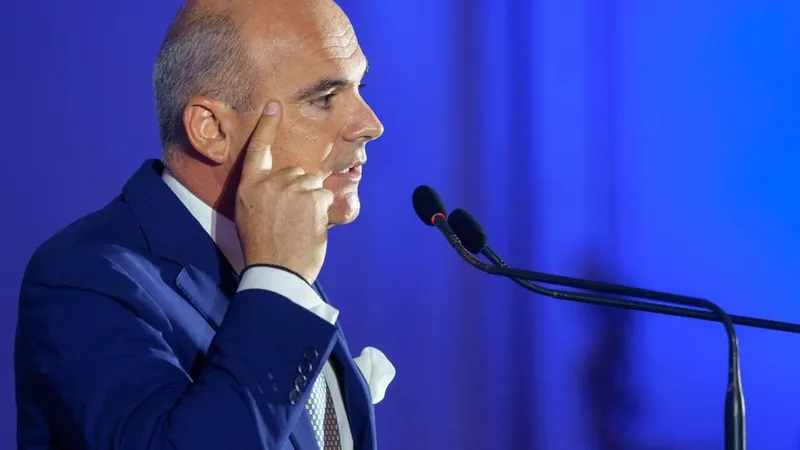 Rareş Bogdan: Politica lui Nehammer împotriva României şi împotriva migranţilor, bazată pe minciuni - Foto: Profimedia Images