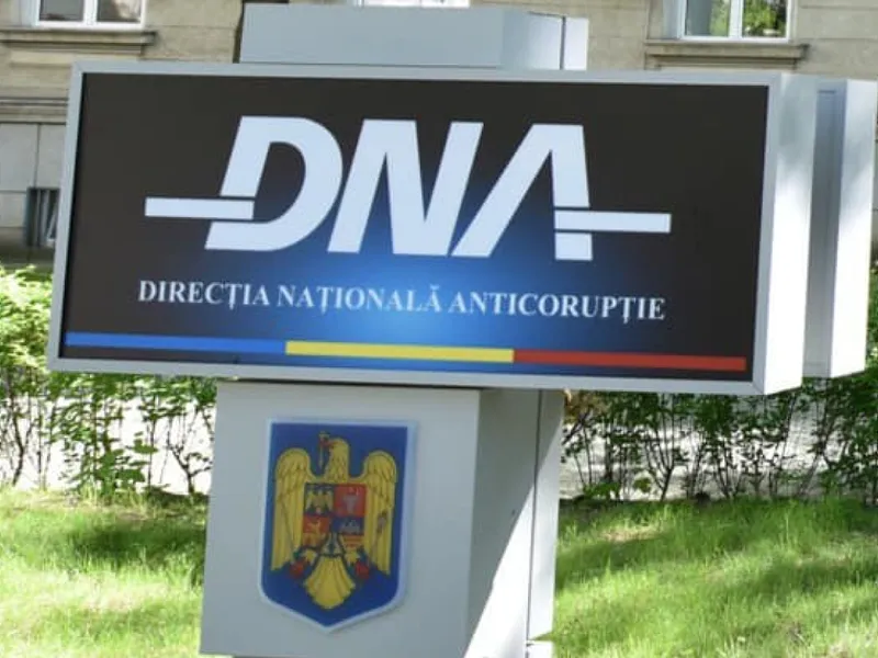 Șeful ISCTR Cluj, cu 3 case, 2 apartamente, 22.150 mp teren, săltat de DNA. Acuzat de luare de mită - Foto: Profimedia images - caracter ilustrativ