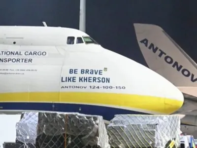 Avion Foto: News.ro