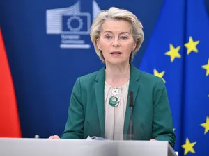 UE amână avalanșa taxelor împotriva SUA. Von der Leyen fortează un acord fără noi taxe cu Trump - Foto: Profimedia images