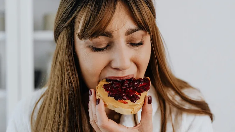 Câtă pâine să mănânci ca să nu te îngrași? Trebuie să renunți la ea de tot ? Ce zic specialiștii: FOTO - Pexels(imagine cu rol ilustrativ)