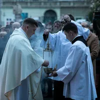 De sărbători, românii merg la biserică Foto: INQUAM PHOTOS/ Virgil Simonescu (imagine cu rol ilustrativ)
