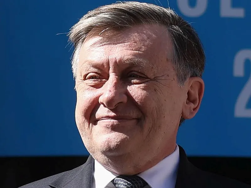 Antonescu: Sunt nişte alegeri mai aşteptate şi mai pregătite decât oricând - Foto: INQUAM PHOTOS-George Călin