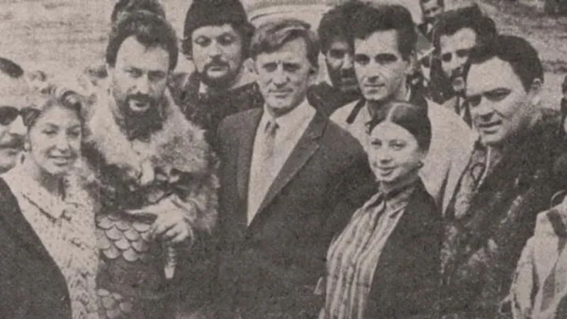 Kirk Douglas în studiourile unde s-a filmat Dacii - Foto: Arhiva