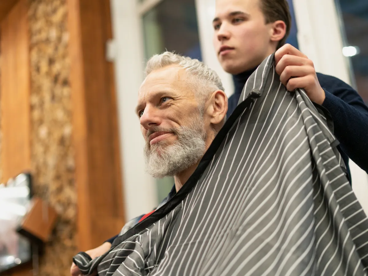 Bărbat la frizerie - Foto: Freepik (Imagine cu rol ilustrativ)