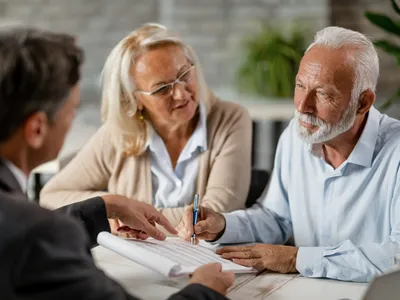 Plata pensie noi se poate face doar cu ajutorul avocatului. Ce trebuie să facă pensionarii Foto: Freepik (Fotografie cu cracter ilustrativ)