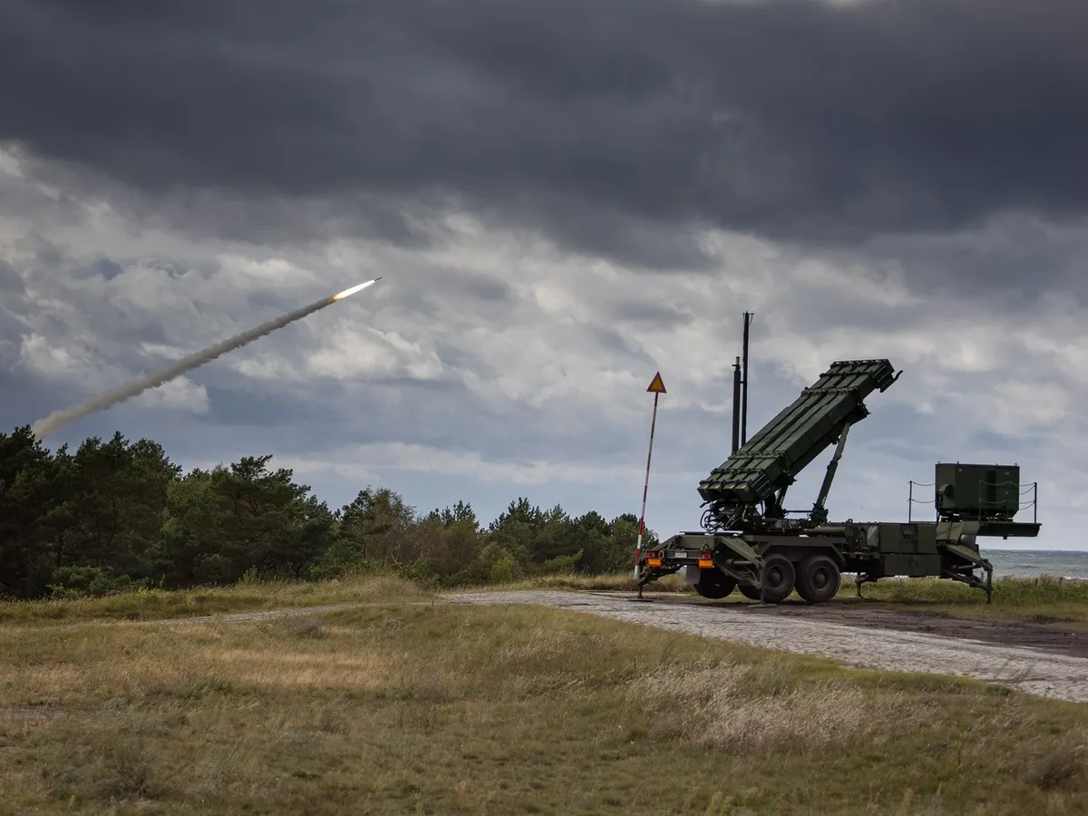 Europa se pregătește de război. Olanda trimite soldați și sisteme Patriot și NASAMS la graniță cu Rusia