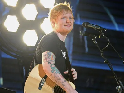 Ed Sheeran prins de poliție pentru că, cânta pe stradă! Agenții i-au tras de cabluri  - Foto: Profimedia Images (imagine cu rol ilustrativ)