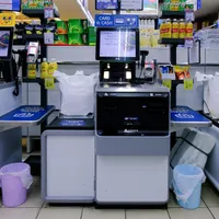 Lanțul de magazine care a renunțat la casele self-pay și se întoarce la plata exclusiv la casieri - Foto: arhive / imagine cu caracter ilustrativ