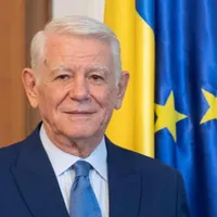 Meleșcanu rămâne cu 16.000 lei/lună pensie specială după „tăieri” - Foto: gov.ro