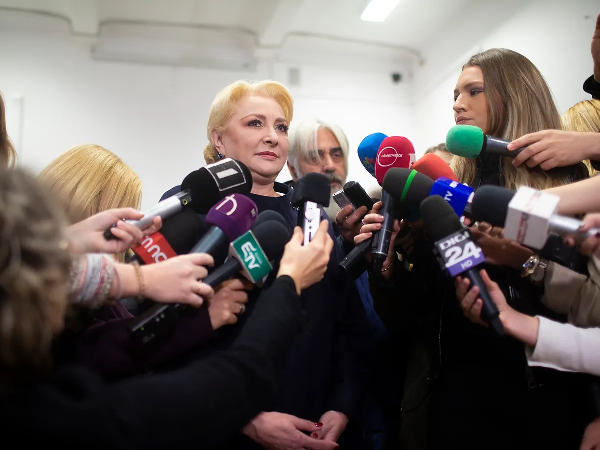 Foto: Mugur Vărzariu