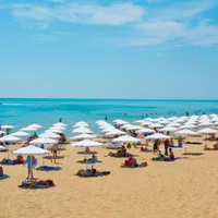 Suma uimitoare cheltuită de români, în Bulgaria, anul acesta. Ce bătălie câştigă vecinii noştri? - Foto: Profimedia Images