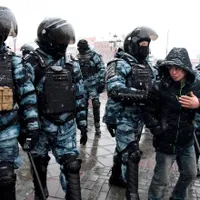 Sute de ruși au fost arestați în timpul protestelor pro-Navalnîi/FOTO: Getty