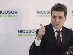 Candidatul independent Nicuşor Dan, declaraţii de presă - Foto: INQUAM PHOTOS/Octav Ganea