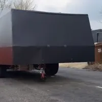 Mașinăria obligatorie pe toate străzile din România: Robotul AI care repară singur gropile - Foto: captură video