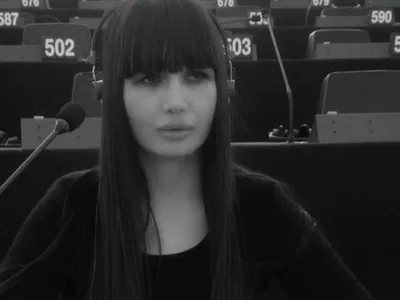 Cu ce se ocupă Elena Băsescu, după ce s-a votat în unanimitate să fie dată afară