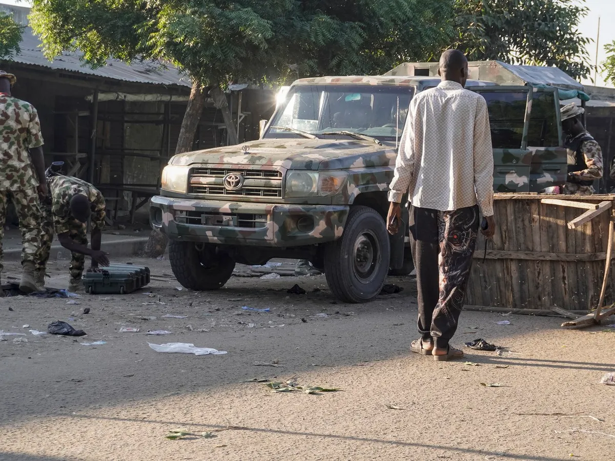 Atac sinucigaș în Nigeria de Ajunul Crăciunului: 5 morți și 35 răniți într-o explozie teroristă