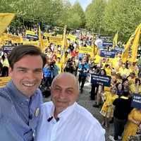 Medicii Cătălin Cîrstoiu și Andrei Baciu, vor să ”vindece” parcul IOR Foto: Facebook/ Andrei Baciu