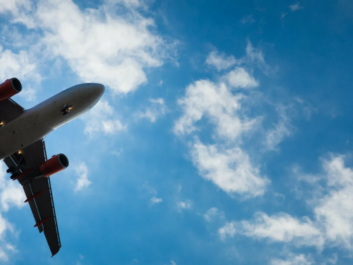 Panică la bordul unui avion plecat din România după ce o roată a explodat - Foto: Arhive/ imagine cu caracter ilustrativ