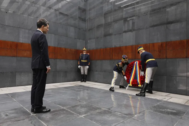 Nicuşor Dan, la cereemonia de comemorare a victimelor Holocaustului - Foto: INQUAM PHOTOS/Mălina Norocea (imagine cu caracter ilustrativ)