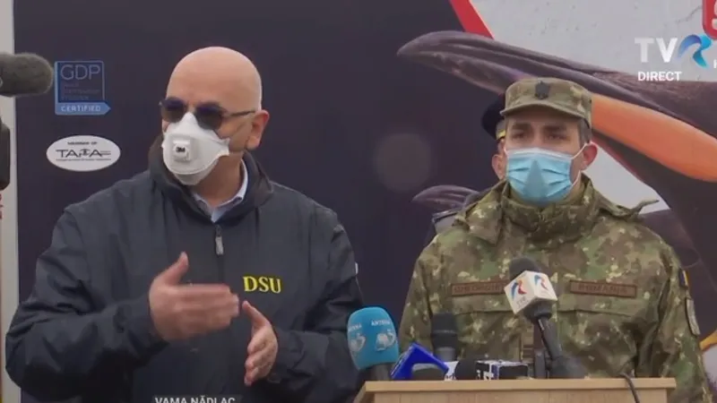 Raed Arafat și medicul Valeriu Ghoerghiță. Captură video TVR