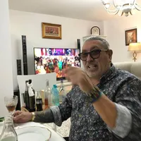 Serghei Mizil, prietenul lui Nicu Ceașescu: 80.000 lei/lună în comunism din blugi și video / FB
