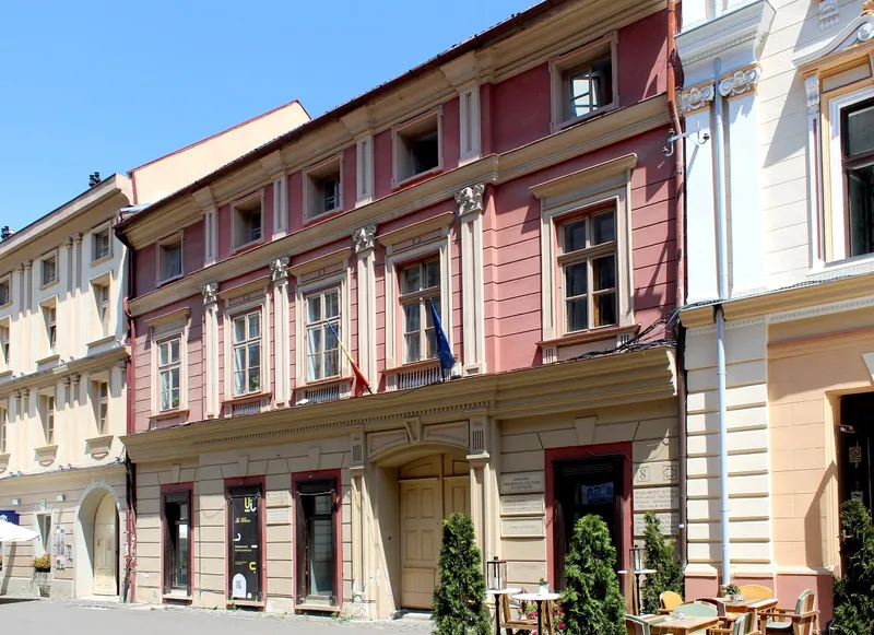 Clădirea bibliotecii Klapka