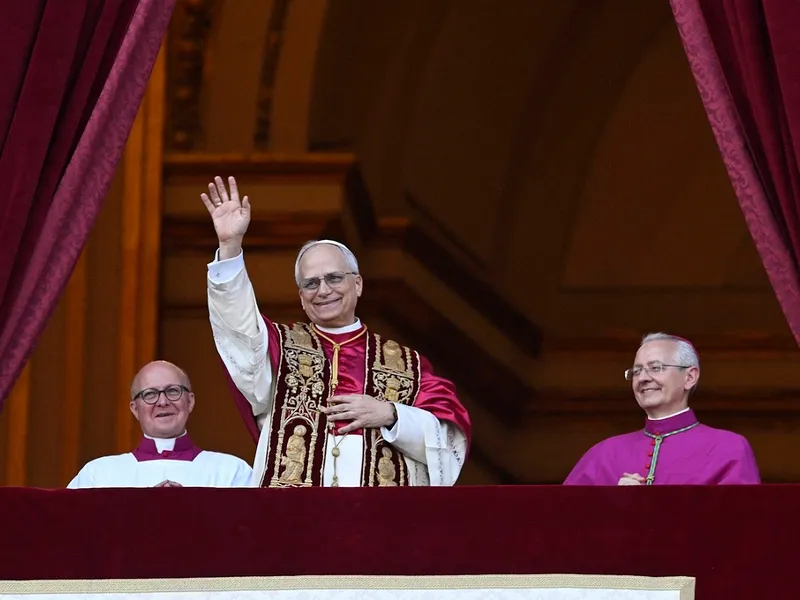 Cât câștigă Papa Leon XIV pe lună - Foto: Profimedia Images