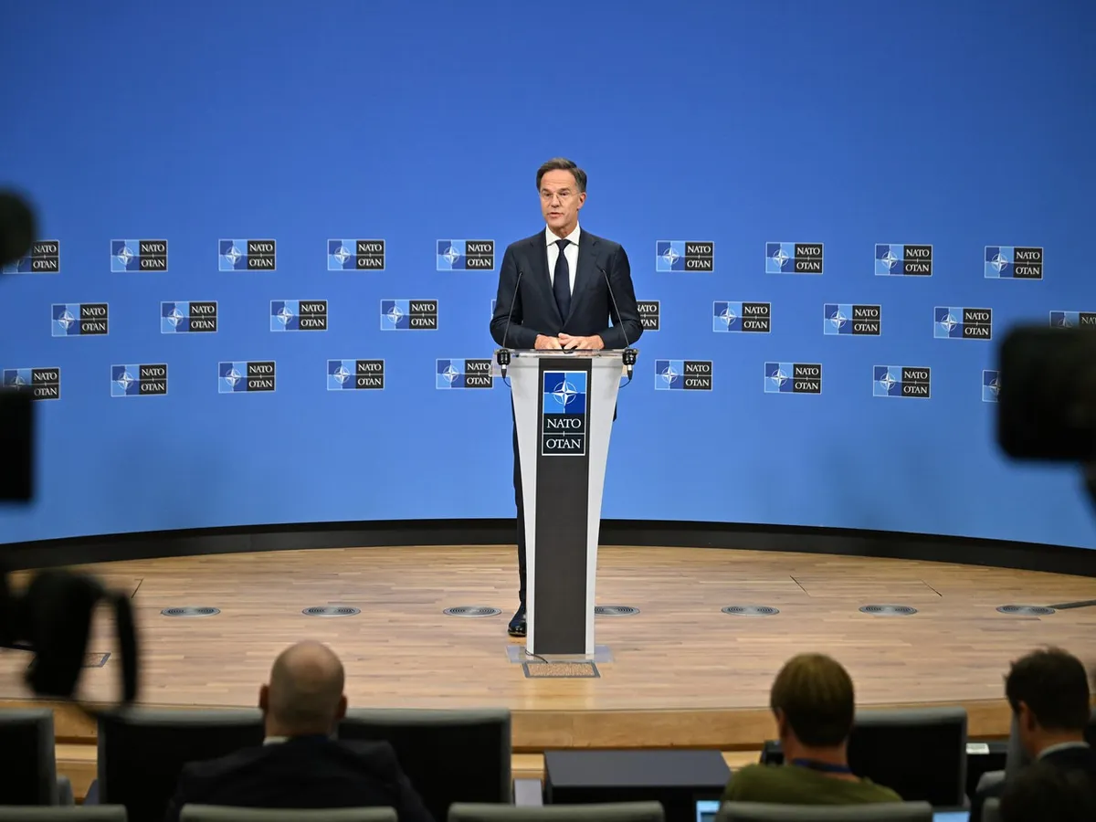 Mark Rutte, în conferinţă de presă la Bruxelles - Foto: Profimedia Images