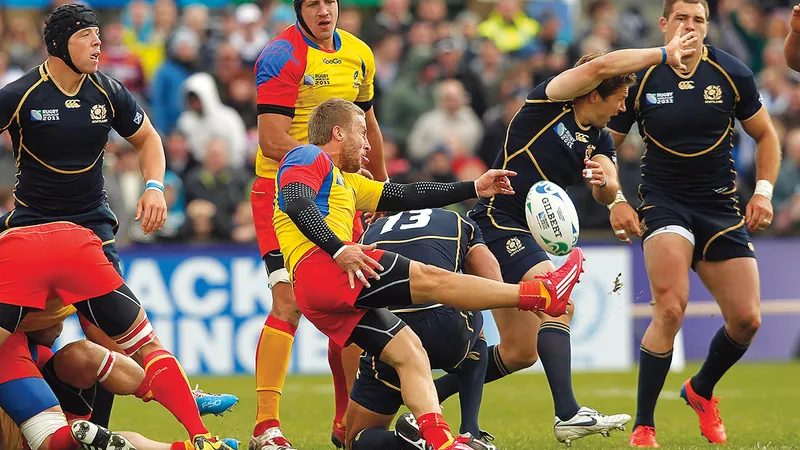 Florin Surugiu, în prim plan, și Mihai Macovei au jucat împotriva Scoției și Argentinei și în 2011, la Ccupa Mondială din Noua Zeelandă - Foto; Getty Images