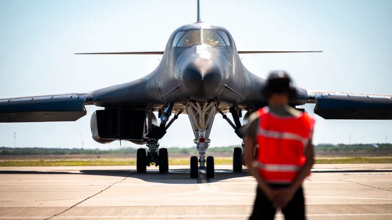 SUA au trimis bombardiere strategice B-1B Lancer în Norvegia. Ce misiuni vor avea în coasta Rusiei - FOTO: USAFE-AFAFRICA