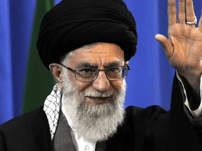 Imperiul secret de 95 de miliarde de dolari al ayatollahului Khamenei. Cum a confiscat mii de case și a făcut avere din suferința iranienilor