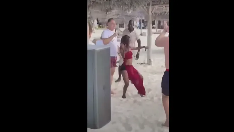 Vali Vijelie, în Zanzibar / youtube