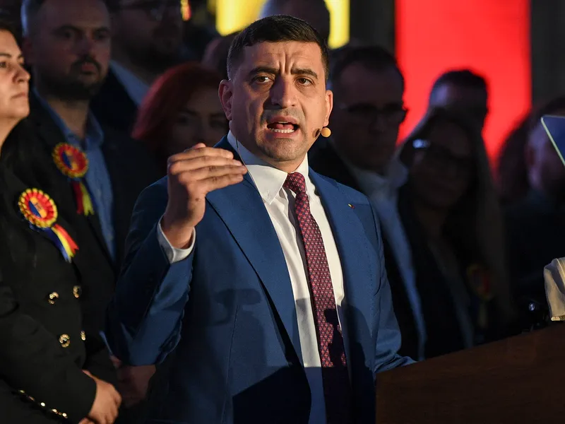 Moțiune: George Simion, Șoșoacă și Gavrilă au strâns voturi să îl „dărâme” pe Bolojan. Ce șanse au? - Foto: INQUAM PHOTOS / Octav Ganea